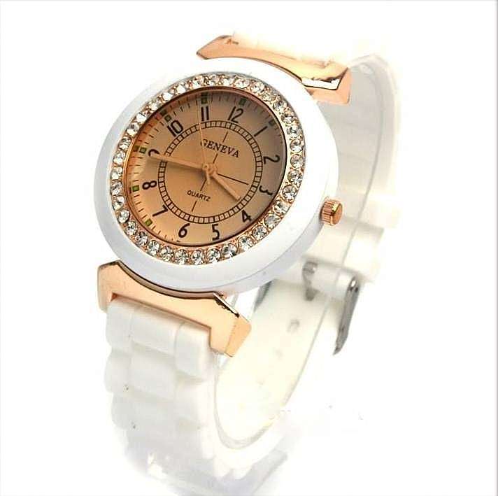 **- LADIES ~NEW GENEVA~WHITE & ROSEGOLD QUARTZ WATCH**SILICONE STRAP