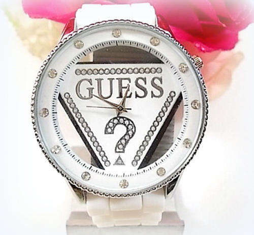 **** HOT FASHION !! LADIES SILICONE STRAP WATCH