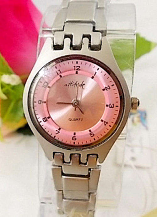 -LADIES ATTITUDE  METAL WATCH***