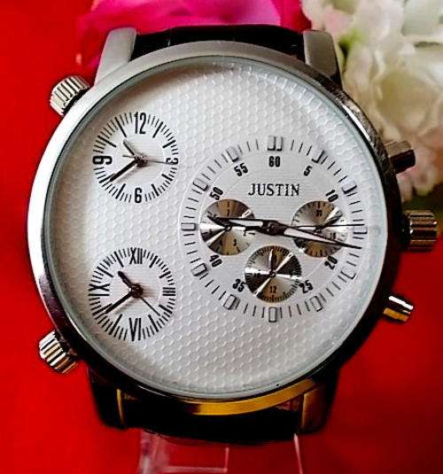*** New BIG Oversized  3 Time zone Swiss Movement  S/Steel watch ** Genuine Leather Strap