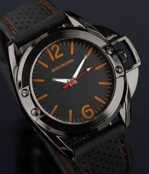 *** INFILTRATOR Police Mens Sport Quartz Military Army Fashion Wrist Watch Black Rubber