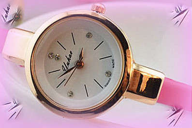 *** Ladies Excellent quality**Petite** Very Feminine**  Watch B02 1MKB
