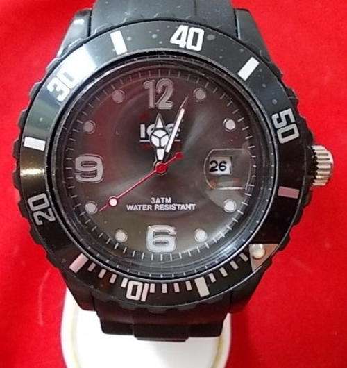 --********EXCELLENT SILICONE STRAP  ** ASSEMBLED IN CHINA ICE WATCH**