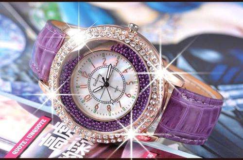 --***LADIES ** CRYSTAL ENCRUSTED ~Gogoey  QUARTZ  Watch  -  PURPLE