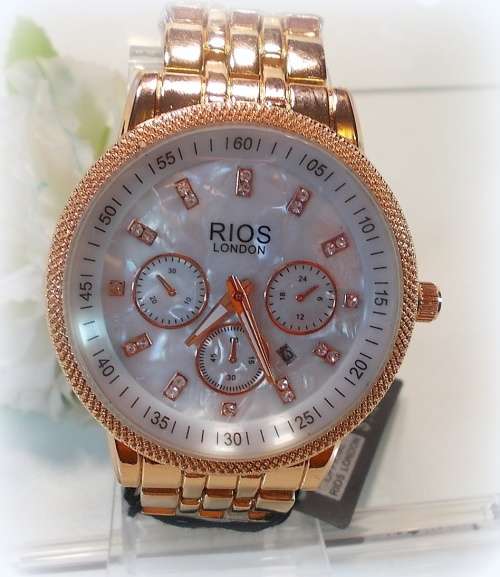 *** RI0S LONDON EXQUISITE PREMIUM DATE WATCH *** STOCK CLEARANCE -FIRST COME FIRST SERVE**