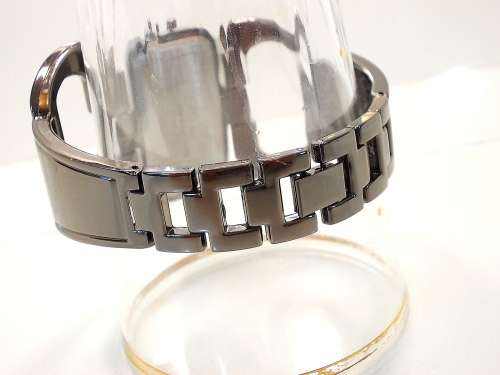 --***LADIES ** HOT FASHION ** DIVA BLACK QUARTZ DRESS WATCH**