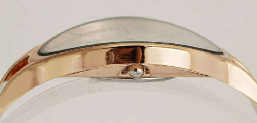--***LADIES ** BIG DIAL *CURVED ROSE GOLD **QUARTZ WATCH**