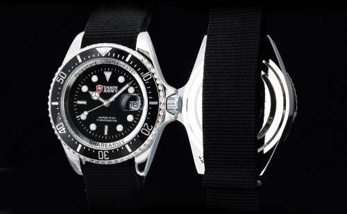 *** SHARK ARMY-Luxury Men Date  Quartz Military Sport Wrist Watch** From: ALASKA, United St