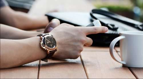 ** Megir Brand Top Watch** Rose Gold Case  Luxury Men* 6 Hands * Quartz Wristwatch CHRO