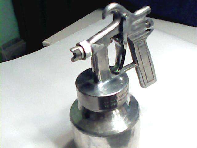 LOW ** PRESSURE SPRAY GUN**