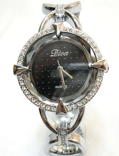 -EXQUISITE DIVA LADIES CLIP ON   WATCH-****