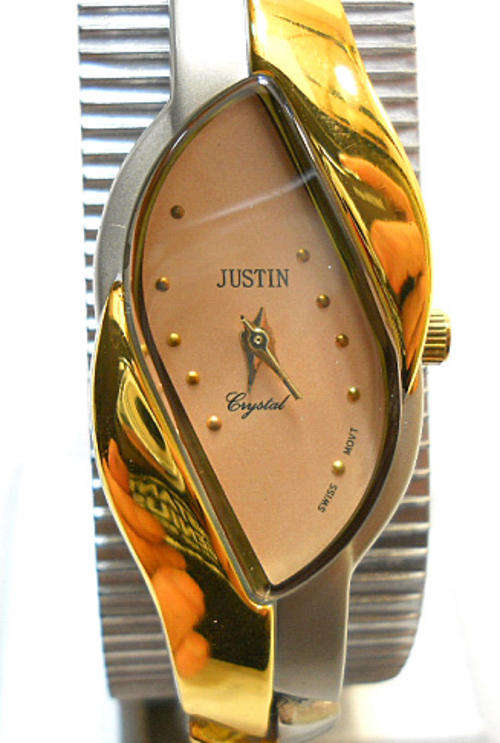 -MODERN JUSTIN LADIES TWO TONE  METAL  WATCH--EXCELLENT SMALL WATCH