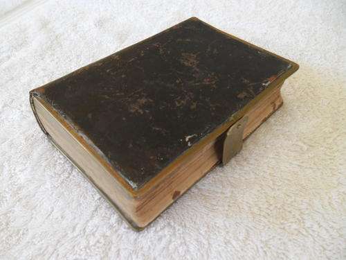 1904 Brass frame and brass clip Bijbel (antique bible bybel)