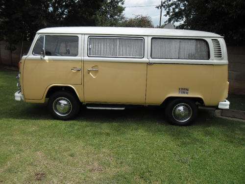 Vintage 1976 V6 Ford engine VW Combi with papers and registration on my name