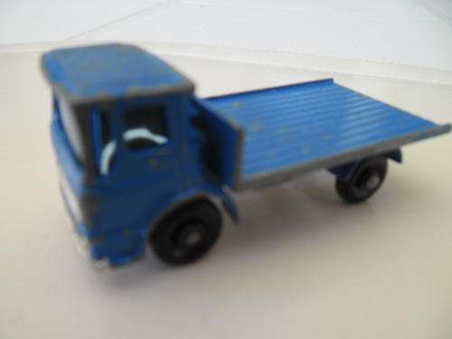 Matchbox no. 60 site hut truck played condition