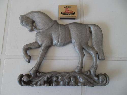 horse cast aluminum plaque