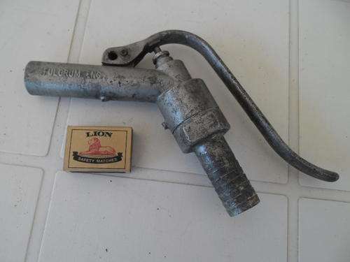 fulcrum eng aluminum petrol pump nozzle