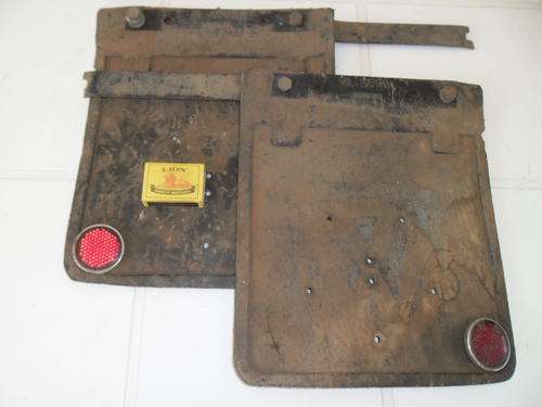 old pair of rubber VW mud guard flaps with reflectors 240mm wide each