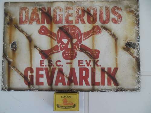 original old DANGEROUS enamel metal sign size is 305mm wide