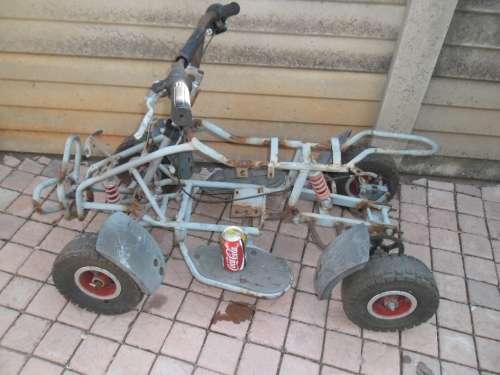 Stunning quad bike frame plus what you see a excellent project to complete 1050mm long x 680mm high