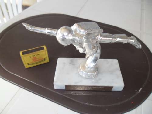 Happy Parachuting Keith heavy trophy size is 150mm high ordinary postage is R60