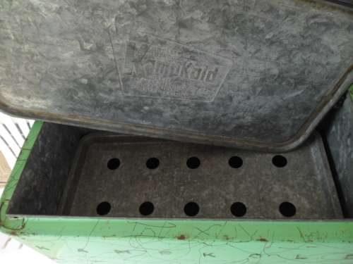 Rare original 1950's metal cooler box no handle size 520mm wide weighs 10kg postage R160