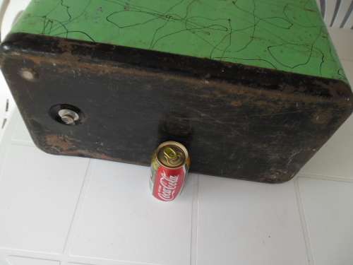 Rare original 1950's metal cooler box no handle size 520mm wide weighs 10kg postage R160