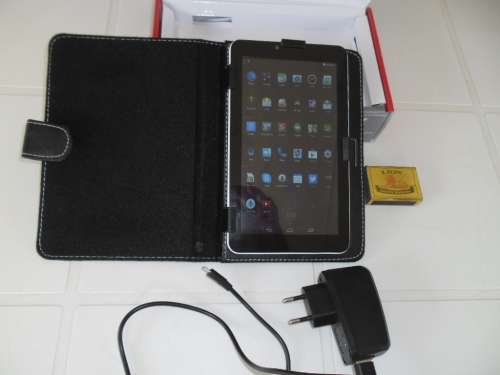 Telefunken 7" tablet built in 3G with cover/case mint and box postage is R50