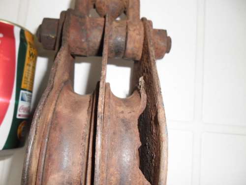 Stunning old large 2 wheel pulley see condition weighs 5kg size 360mm long postage is R80