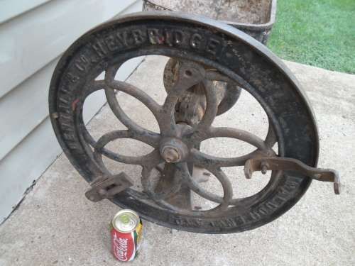 Old no 3 Bentall Heybridge Maldon made in England grinder size is 520mm high weighs 30kg
