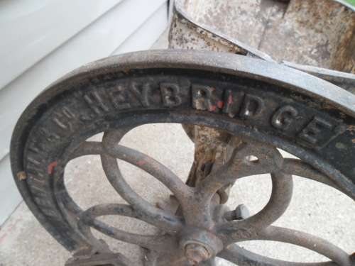 Old no 3 Bentall Heybridge Maldon made in England grinder size is 520mm high weighs 30kg