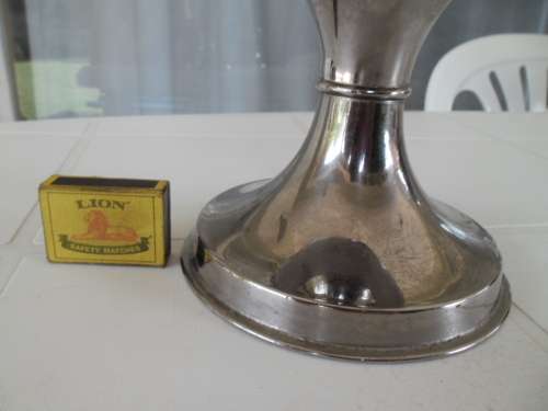 Old Aladdin no. 21 lamp 600mm high made in England postage is R80