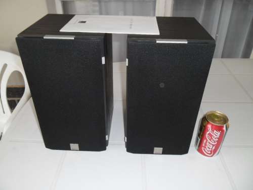 2 - (pair) Dali Lektor 2 bookself speakers very good condition postage is R100