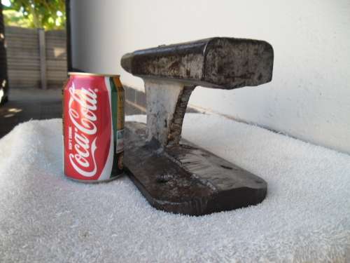 Old handmade anvil see welding on top only size is 360mm long weighs 12kg postage is R150