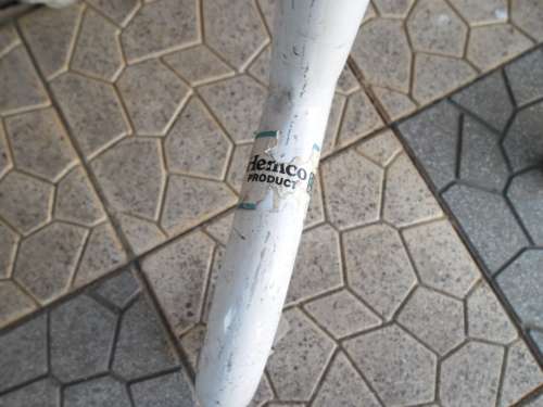 2 ¿ oxygen tanks strong metal stand on castor wheels size is 660mm high collection only