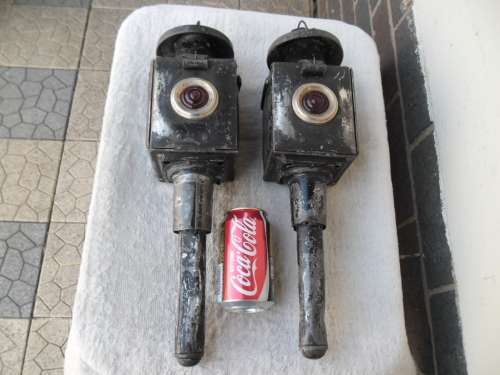 Very rare a pair original horse draw carriage lamps made in England see condition