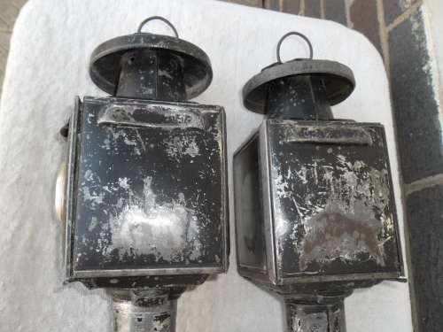Very rare a pair original horse draw carriage lamps made in England see condition