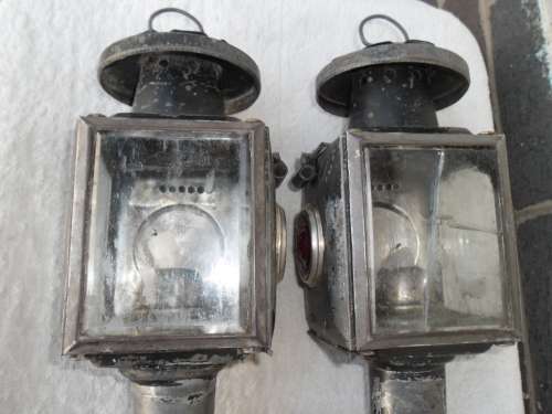 Very rare a pair original horse draw carriage lamps made in England see condition