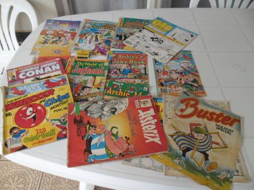 21 Richie Rich comic books postnet postage R99