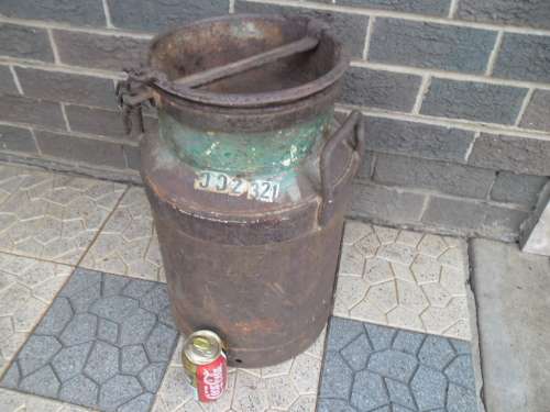bad condition heavy & large old metal milk can with lid size 500mm high collection only