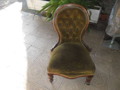 Old regency/Victorian style chair on casters need totally restoration bad condition collection only