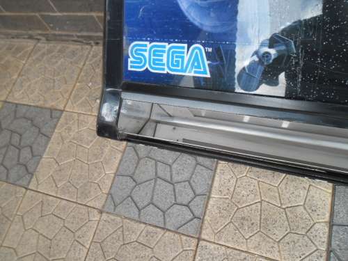 Large Star Wars plastic & metal sign off a arcade machine 1070mm wide weighs 18kg collection only