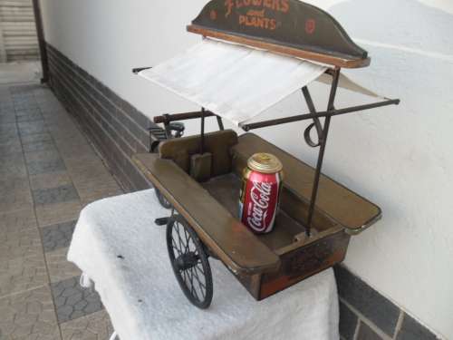 stunning very large bicycle size is 670mm long collection only very large box