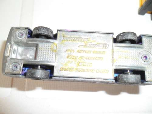 2 Matchbox toys