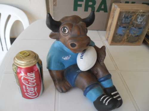 5 stunning Blue Bulls Rugby collectables add to your order R275 for postnet Postage very bick box