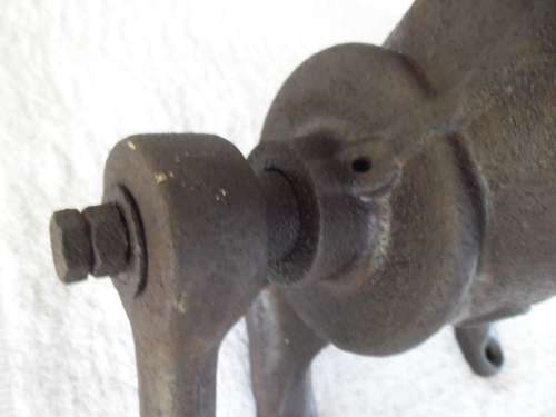 very heavy Husovarna 22 Reliance Sweden mincer for decor