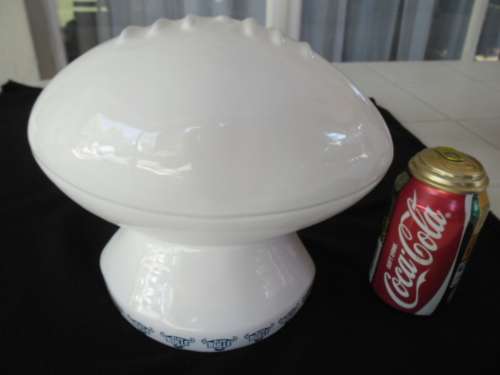 Large Bulls is Bakgat porcelaine Rugby boll add