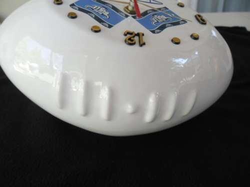 Large Bulls is Bakgat porcelaine Rugby boll add