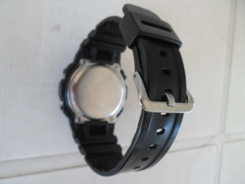 Casio G-Shock DW-5600E mens well looked after no scratches watch working