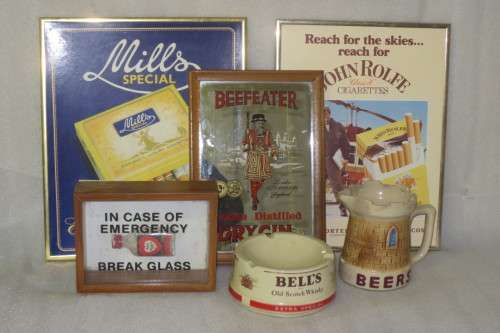 BAR MANCAVE ITEMS